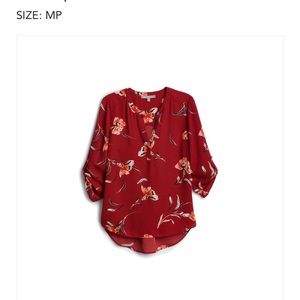 🍁🍂NWT! Beautiful shirt from Stitch Fix, never worn. Red/burgundy floral.